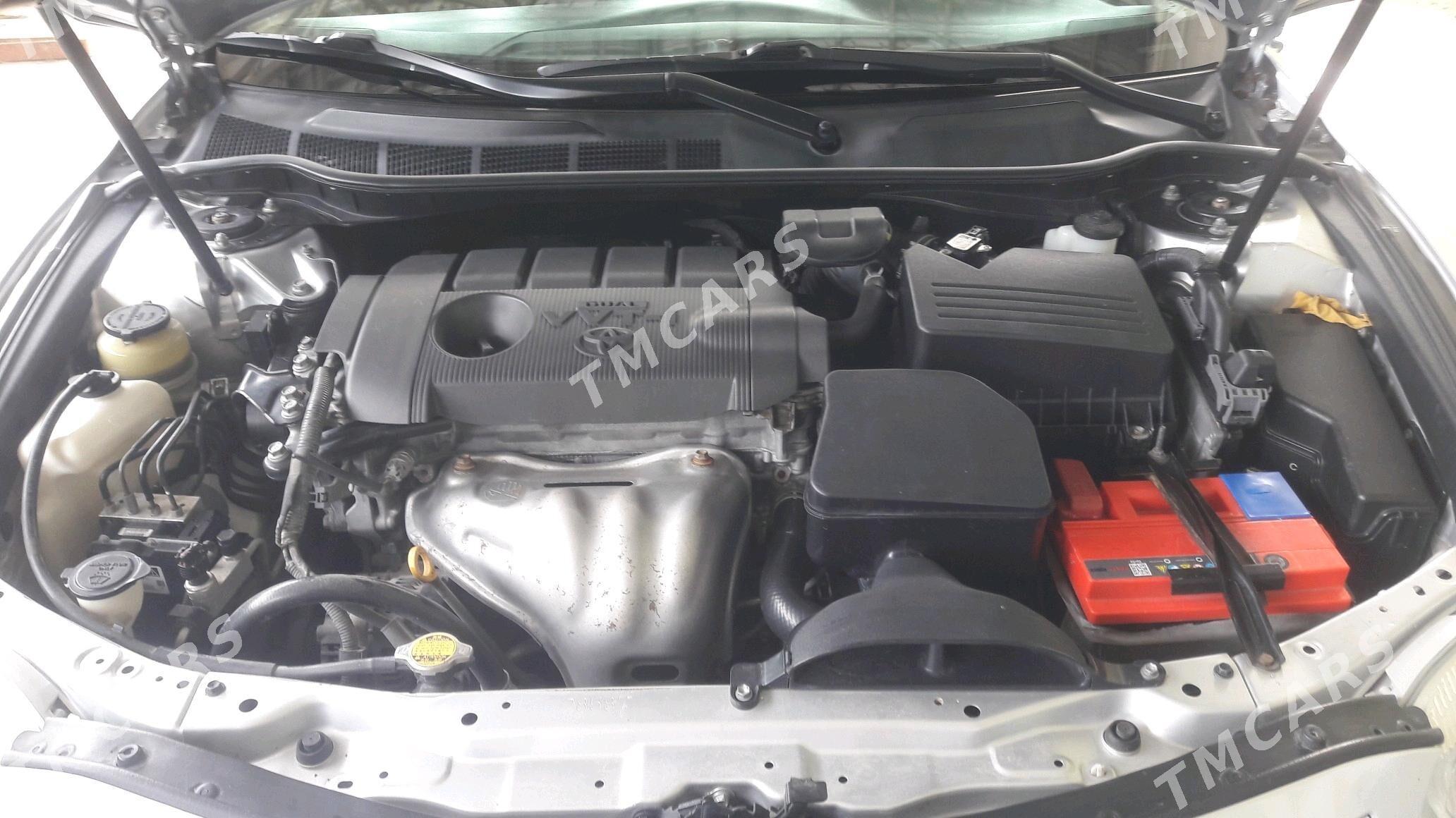 Toyota Camry 2010 - 200 000 TMT - Balkanabat - img 2