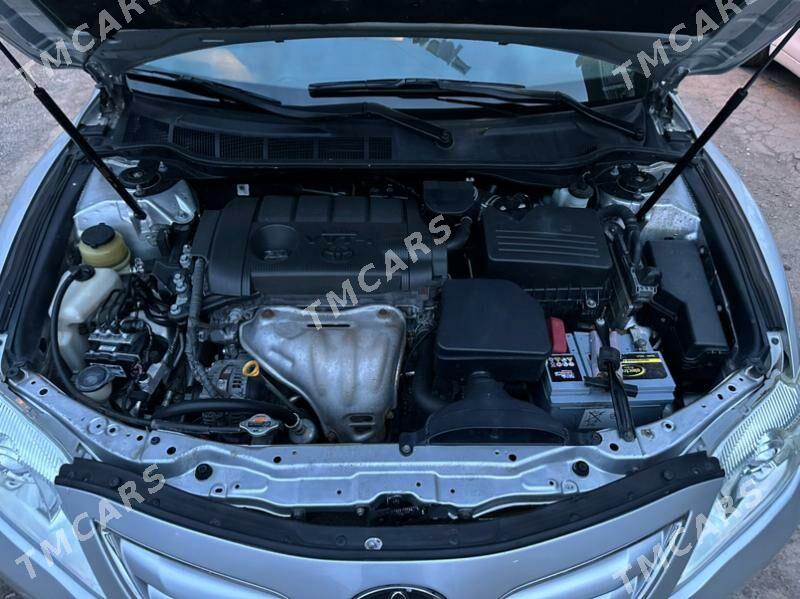 Toyota Camry 2010 - 175 000 TMT - Мары - img 9
