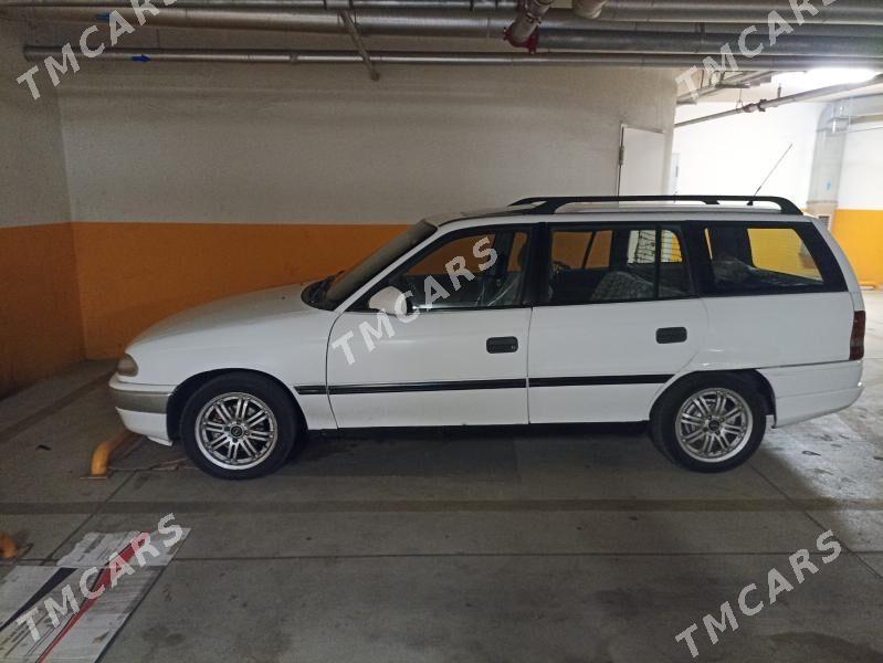 Opel Astra 1993 - 40 000 TMT - Мир 1 - img 5