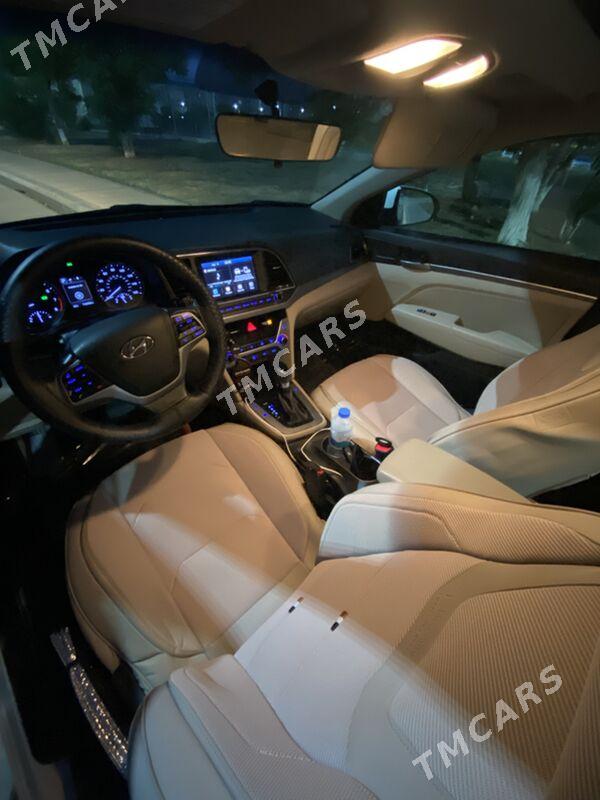 Hyundai Elantra 2018 - 217 000 TMT - Ашхабад - img 2