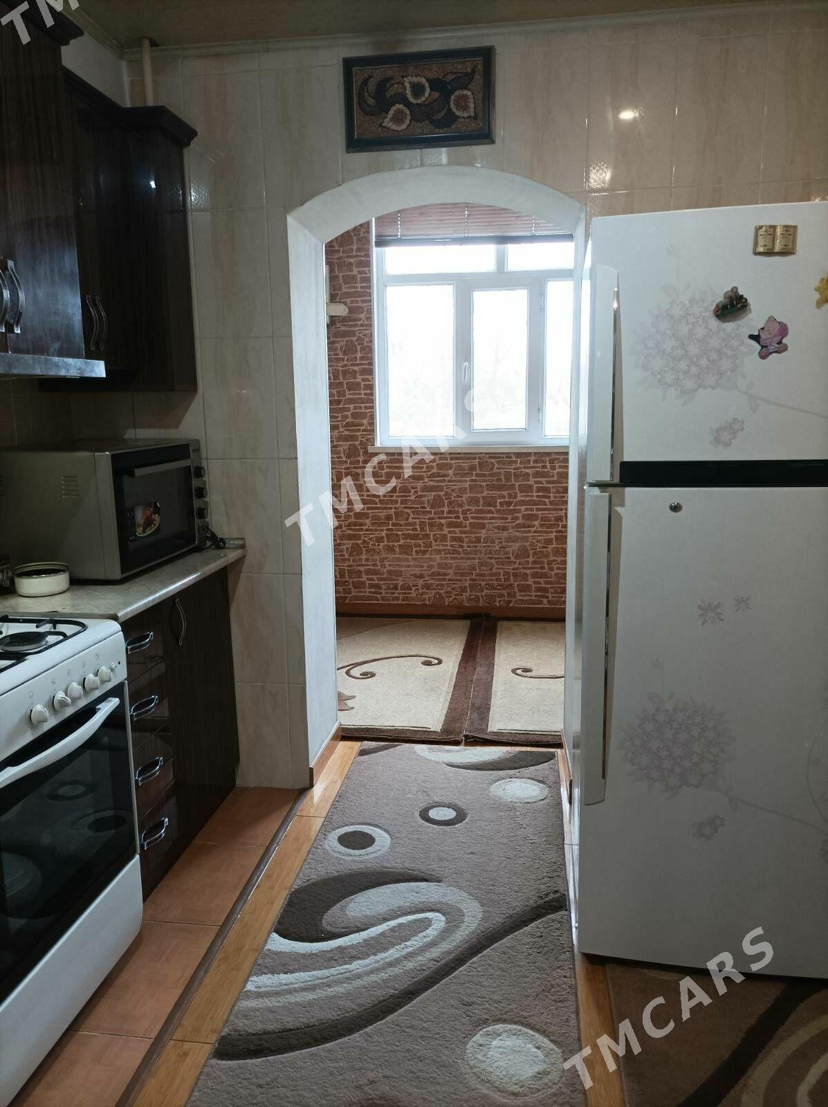 Satlyk Sentr Atamyrat aleya - Aşgabat - img 5