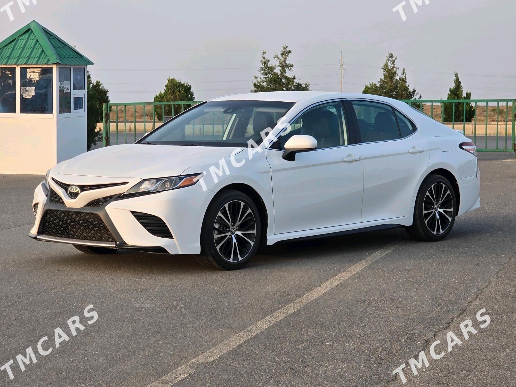 Toyota Camry 2020 - 335 000 TMT - Ашхабад - img 1