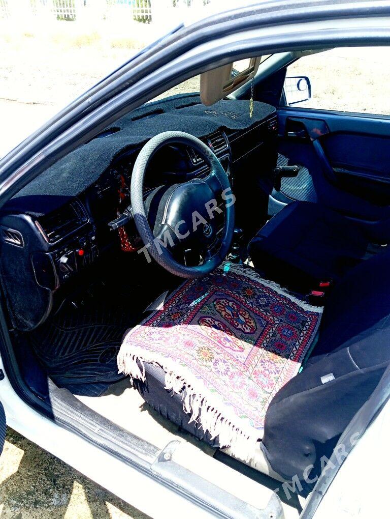 Opel Vectra 1991 - 30 000 TMT - Bäherden - img 3