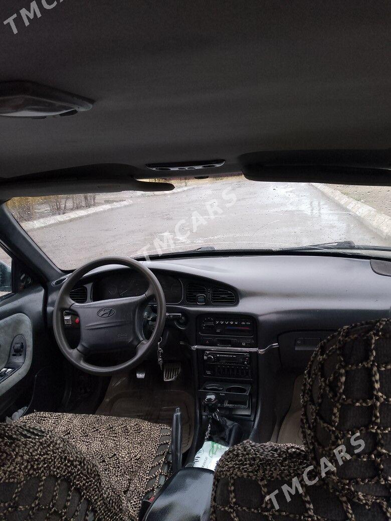 Hyundai Sonata 1996 - 22 000 TMT - Туркменбаши - img 4