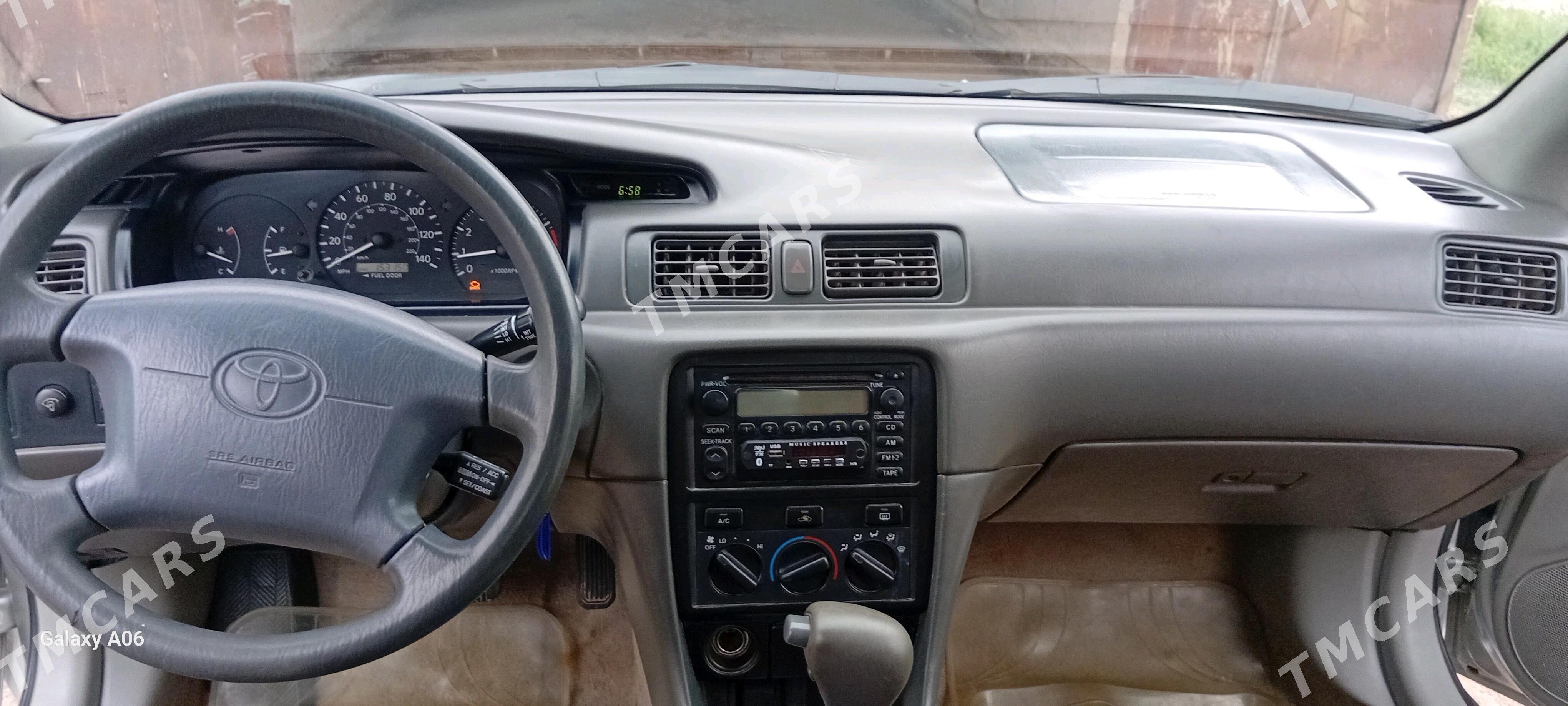 Toyota Camry 2001 - 140 000 TMT - Кёнеургенч - img 2