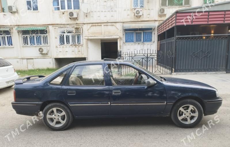 Opel Vectra 1989 - 22 000 TMT - Mary - img 3