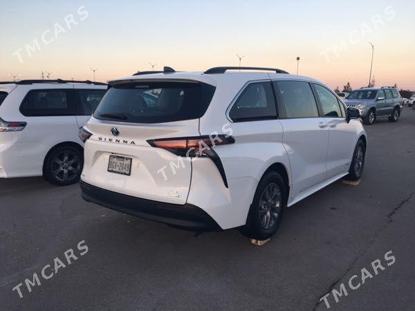Toyota Sienna 2021 - 600 000 TMT - Туркменабат - img 3