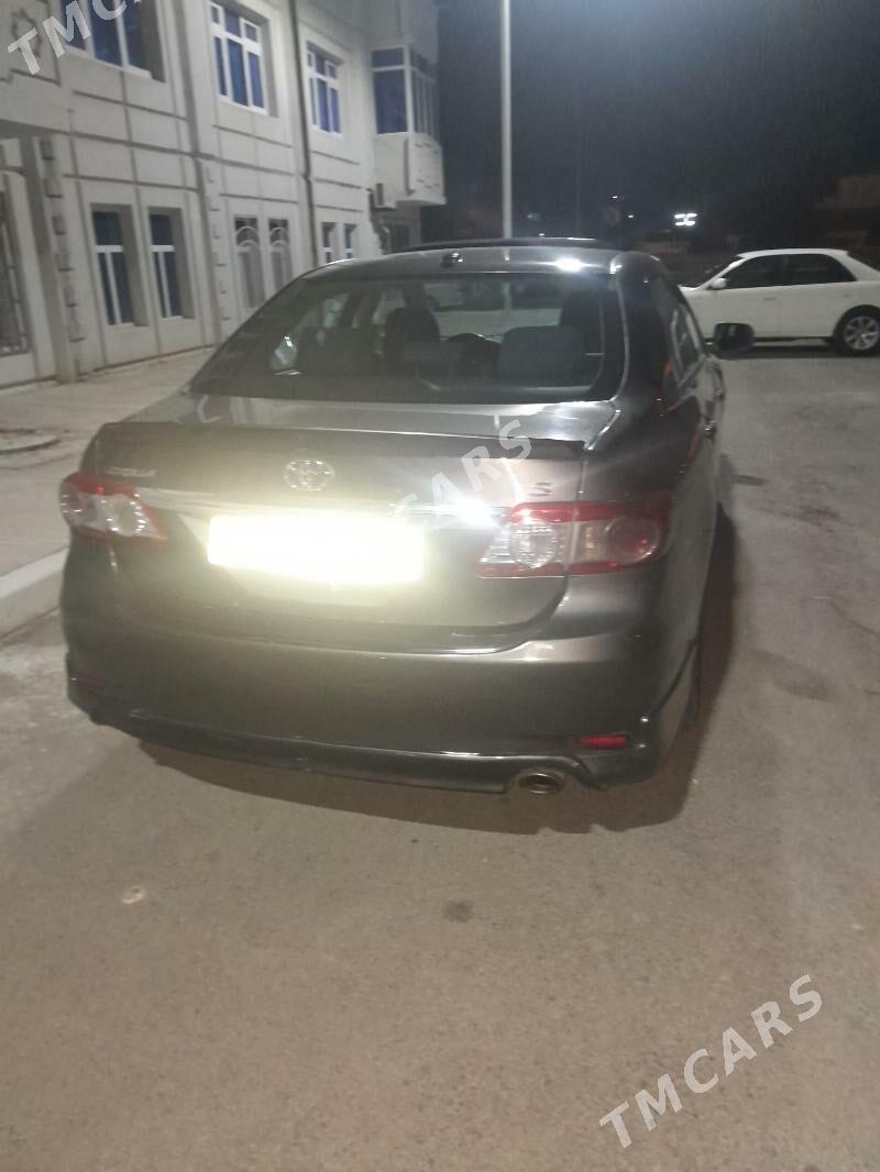 Toyota Corolla 2012 - 160 000 TMT - Türkmenabat - img 3