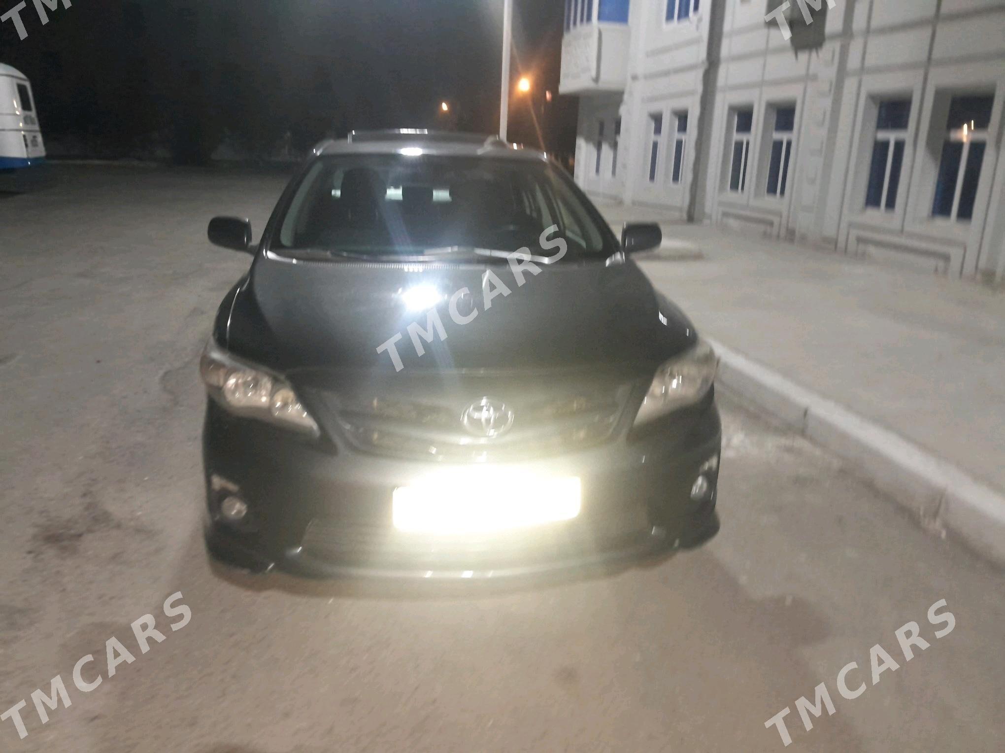 Toyota Corolla 2012 - 160 000 TMT - Türkmenabat - img 4