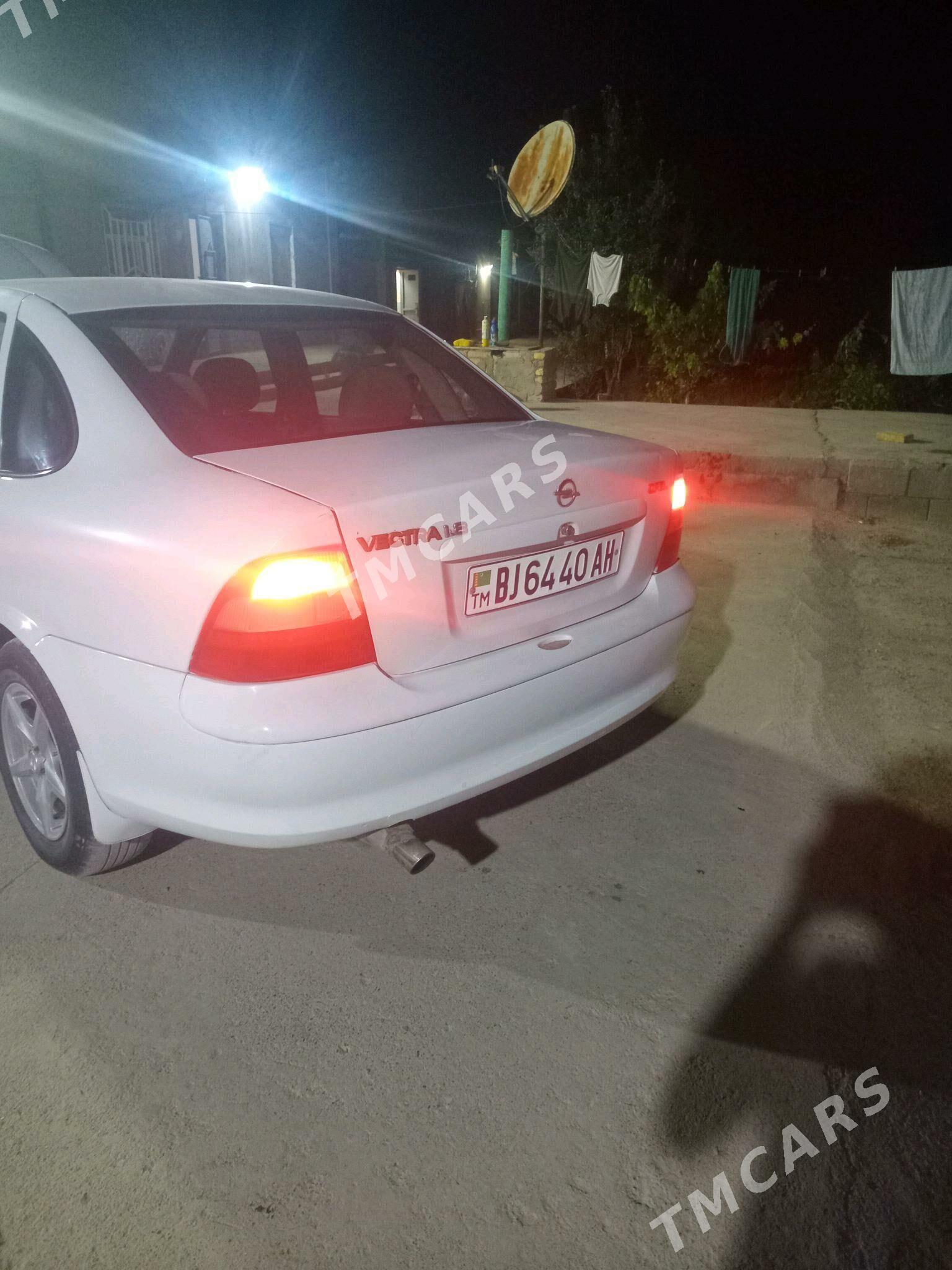 Opel Vectra 1998 - 35 000 TMT - Кака - img 3