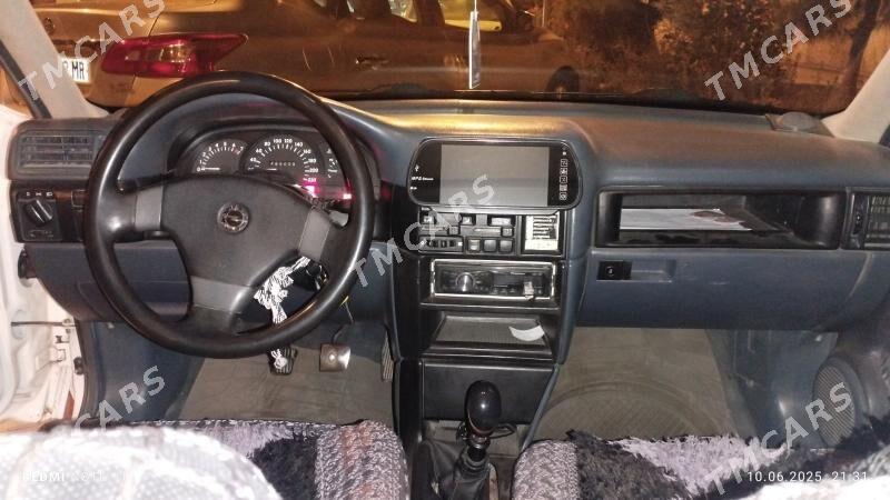 Opel Vectra 1992 - 35 000 TMT - Мары - img 2