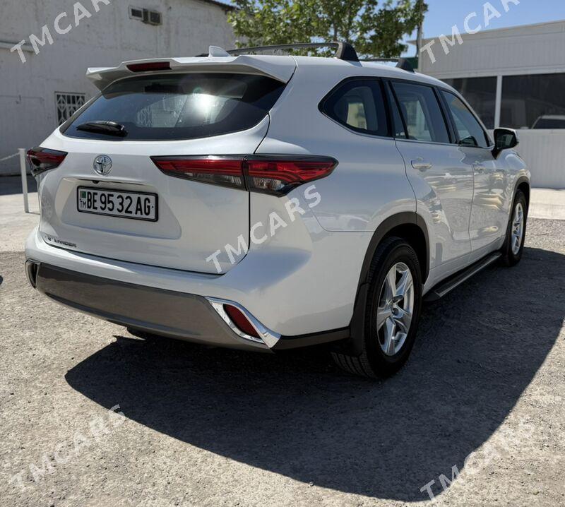 Toyota Highlander 2021 - 445 000 TMT - Ашхабад - img 4