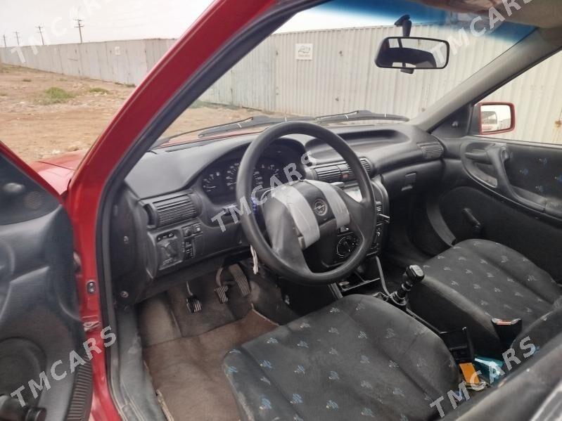 Opel Astra 1993 - 46 000 TMT - Байрамали - img 6