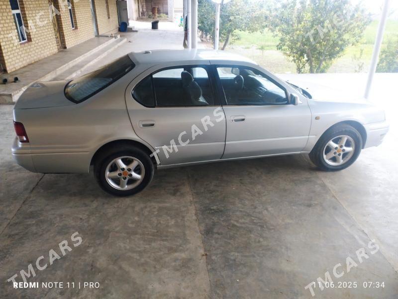 Toyota Camry 1995 - 55 000 TMT - Mary - img 5
