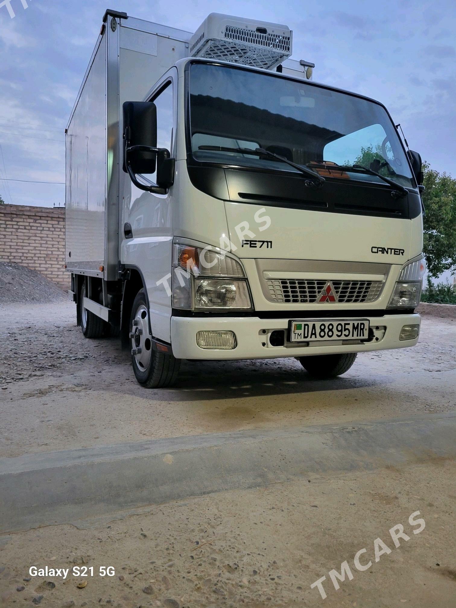 Mitsubishi Canter 2009 - 250 000 TMT - Тагтабазар - img 8
