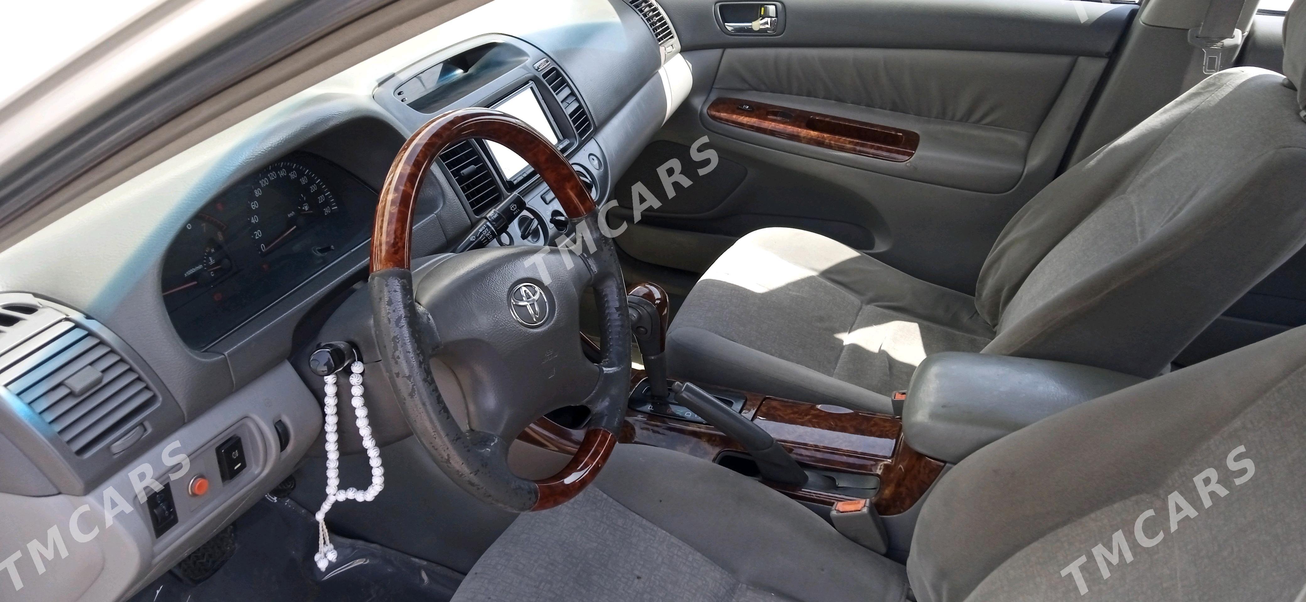 Toyota Camry 2005 - 130 000 TMT - Анев - img 2