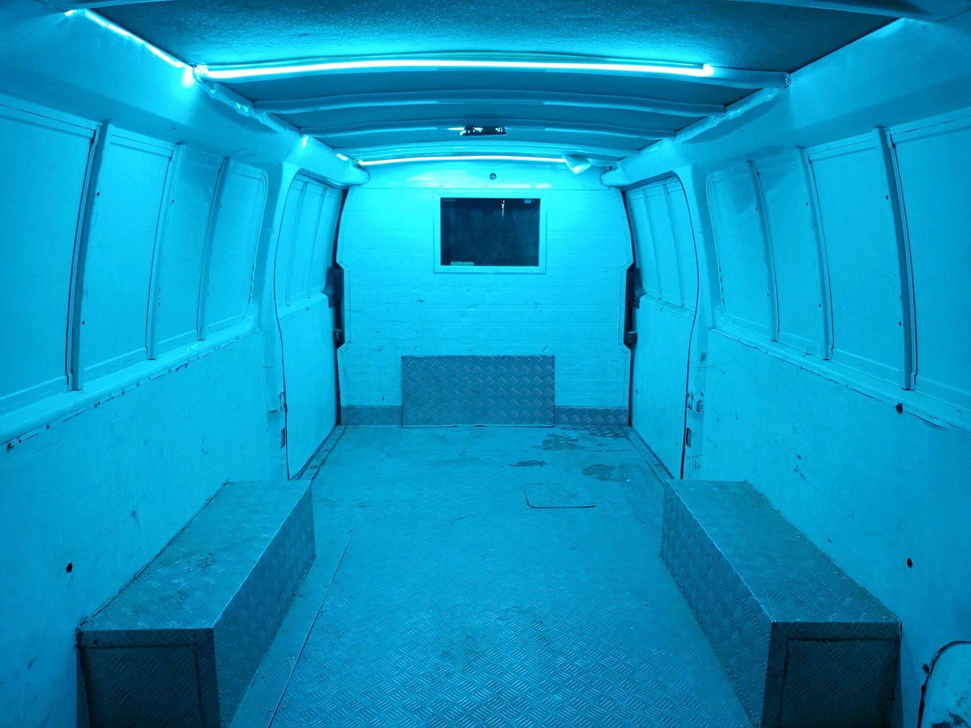 Nissan Urvan 2004 - 120 000 TMT - Dänew - img 9