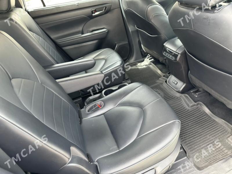 Toyota Highlander 2020 - 525 000 TMT - Ашхабад - img 6
