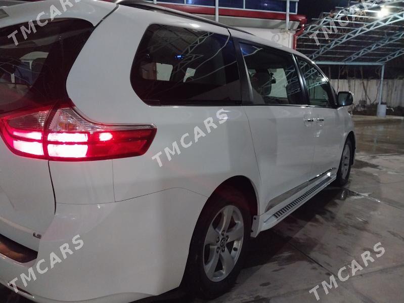 Toyota Sienna 2019 - 400 000 TMT - Gökdepe - img 3