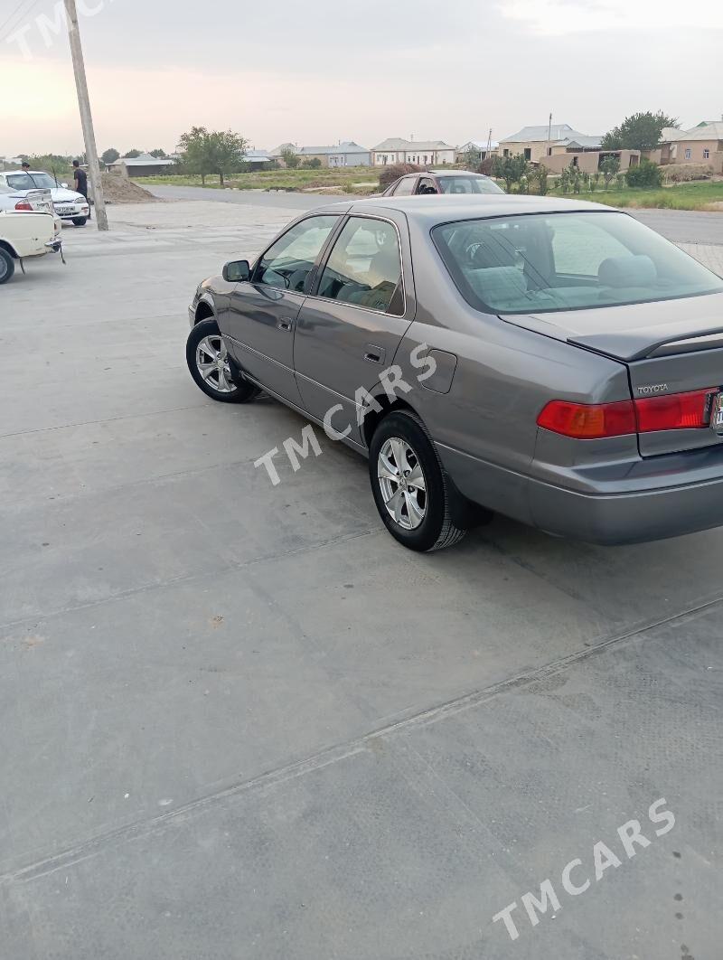 Toyota Camry 1997 - 127 000 TMT - Baýramaly - img 7