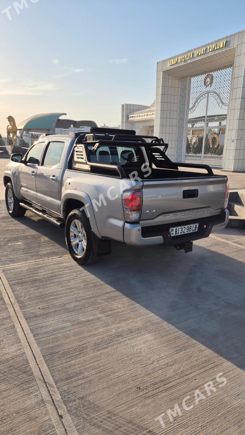 Toyota Tacoma 2017 - 390 000 TMT - Туркменабат - img 4