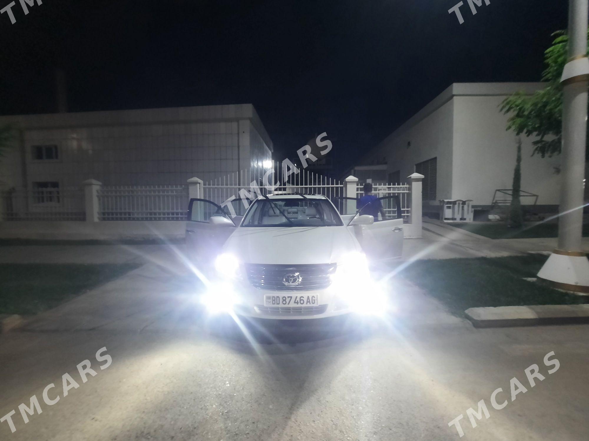 Toyota Avalon 2008 - 190 000 TMT - Köşi - img 4