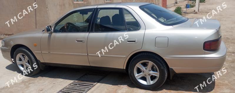 Toyota Camry 1996 - 88 000 TMT - Саят - img 5