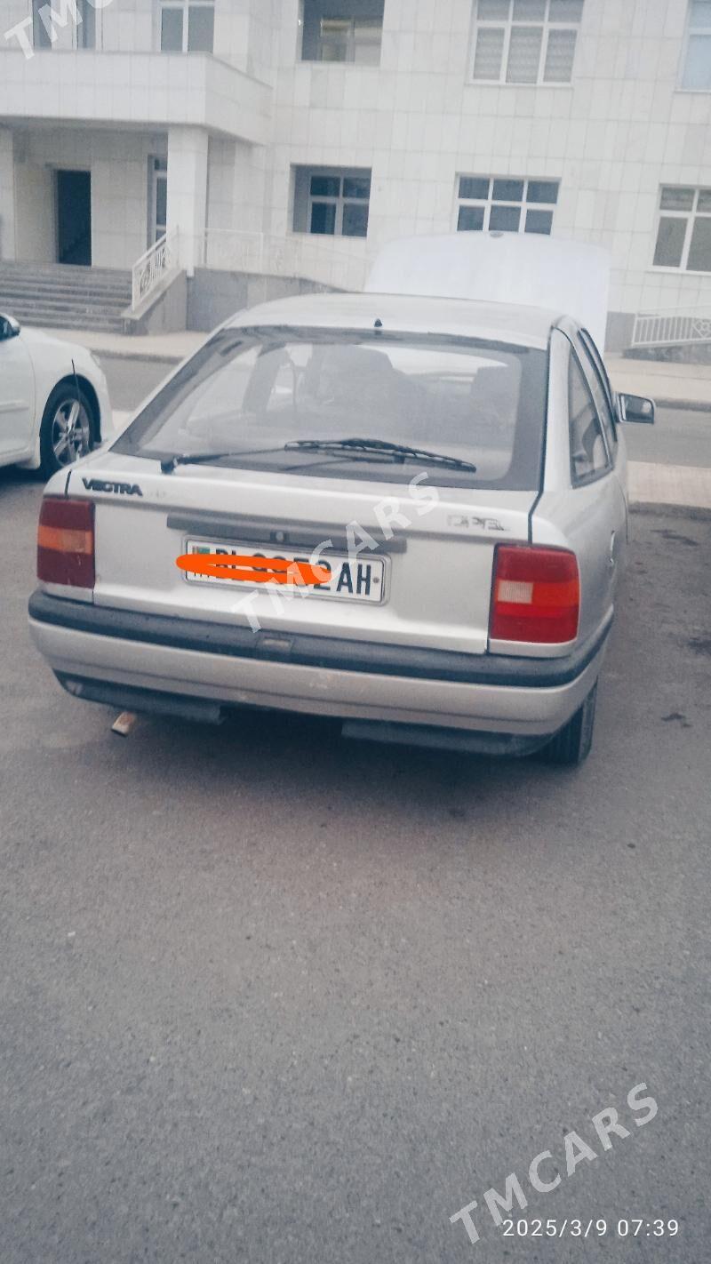 Opel Vectra 1989 - 18 000 TMT - Ашхабад - img 3