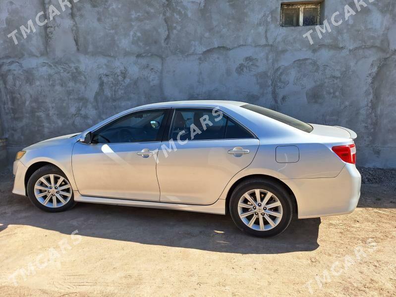 Toyota Camry 2012 - 200 000 TMT - Türkmenbaşy etr. - img 8