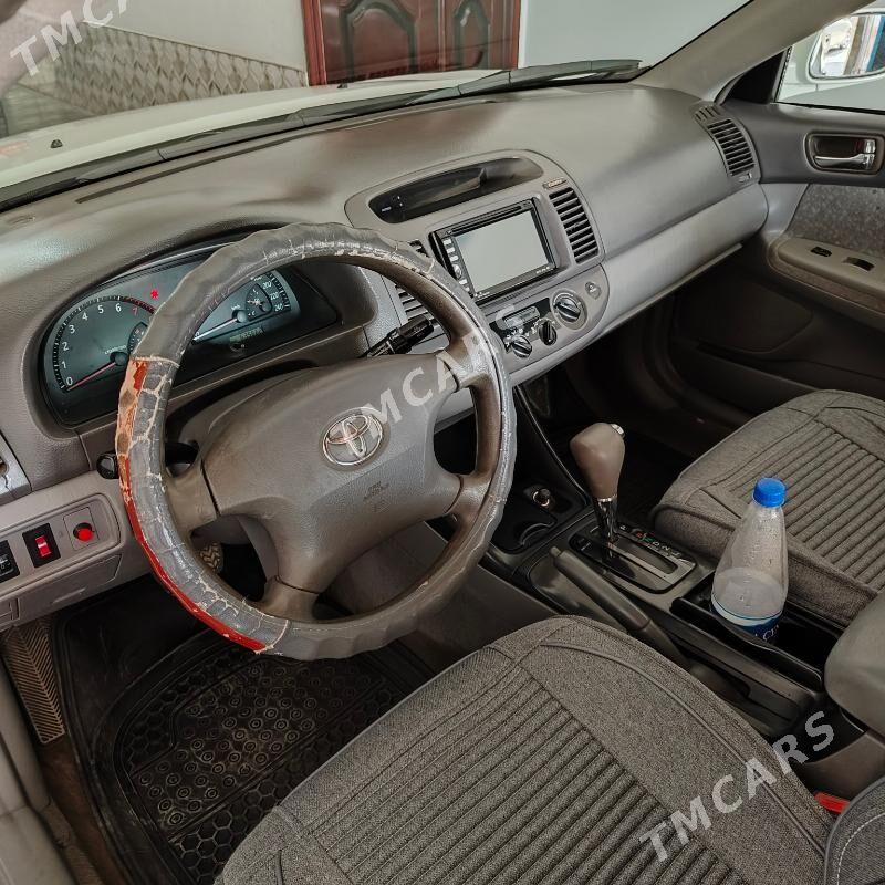 Toyota Camry 2004 - 140 000 TMT - Dänew - img 4