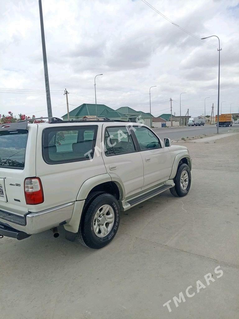 Toyota 4Runner 2002 - 150 000 TMT - Балканабат - img 3