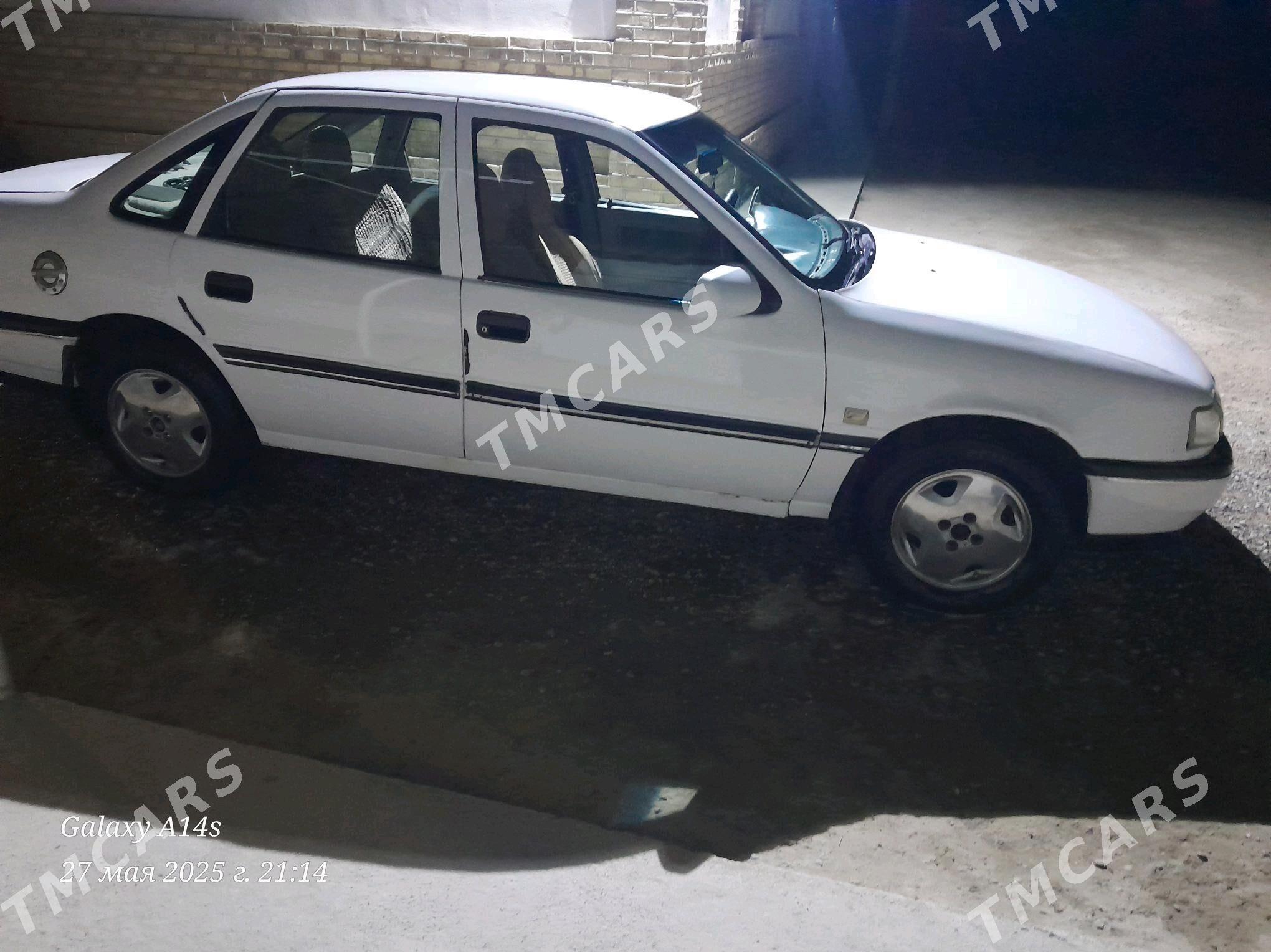 Opel Vectra 1991 - 26 000 TMT - Мары - img 2