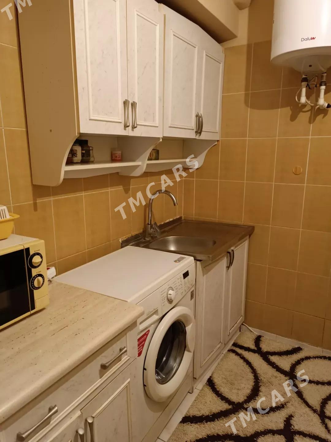 Мира Азади 1 этаж 2 ком - Ашхабад - img 5
