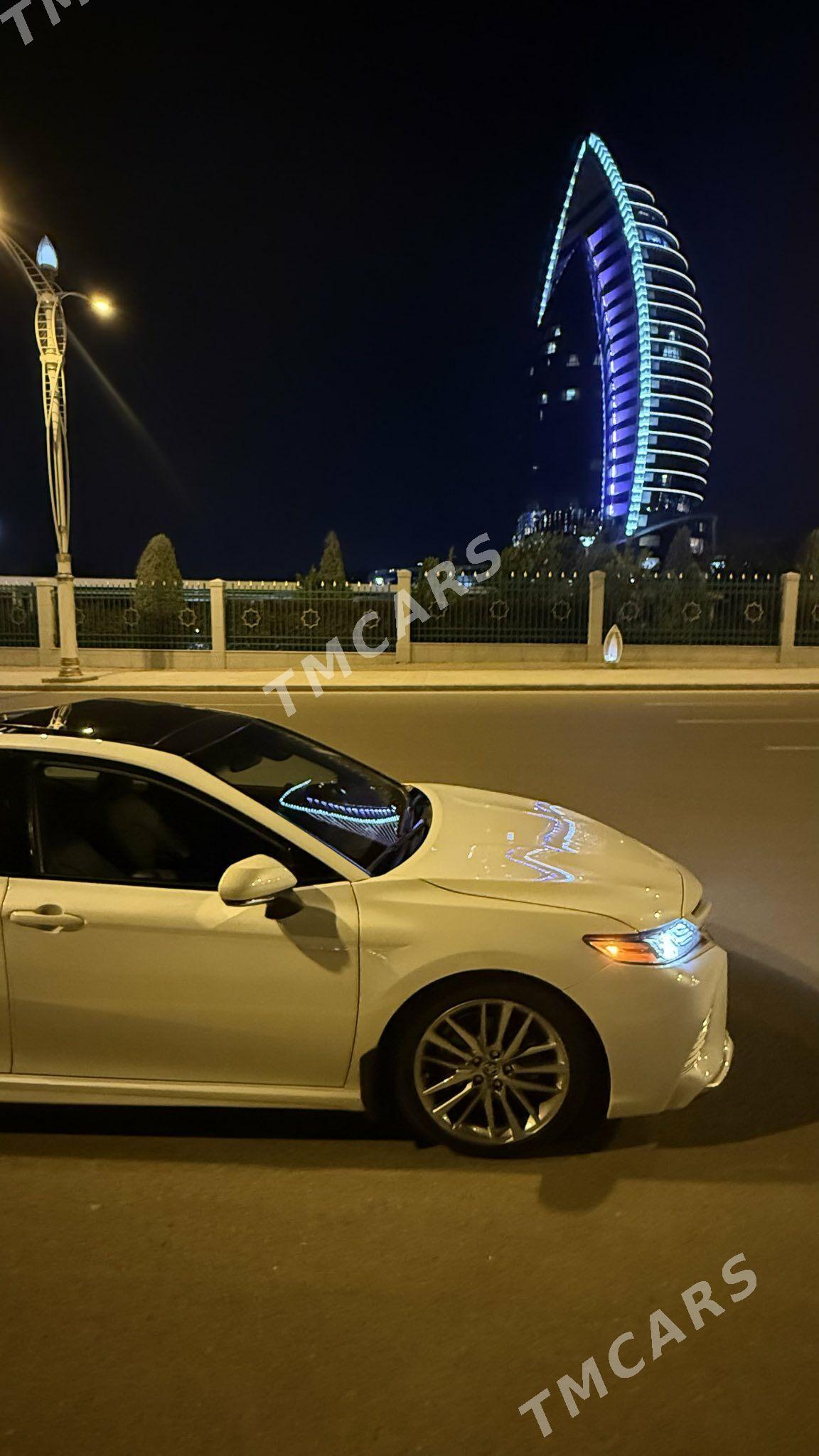 Toyota Camry 2020 - 395 000 TMT - Kim raýon - img 2