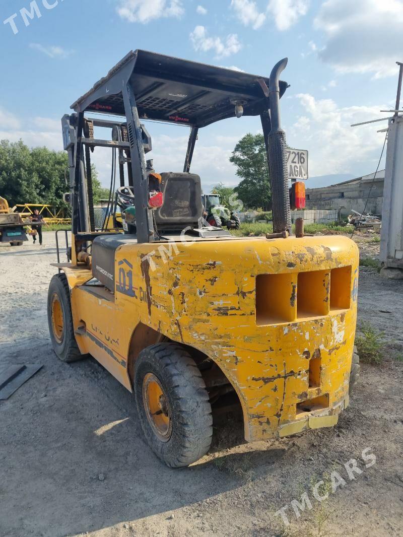 LiuGong Forklift 2010 - 110 000 TMT - Aşgabat - img 2