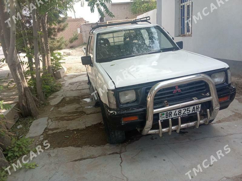 Mitsubishi L200 1997 - 135 000 TMT - Sarahs - img 2