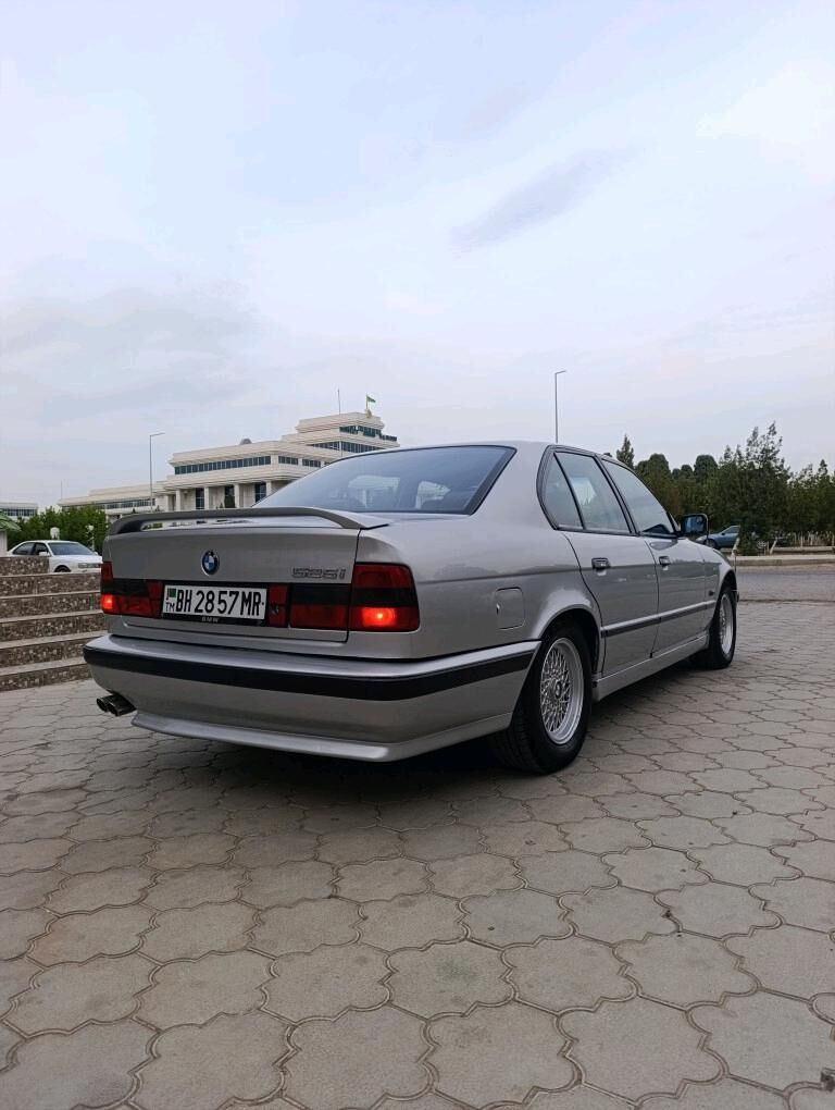 BMW E34 1994 - 75 000 TMT - Mary - img 2