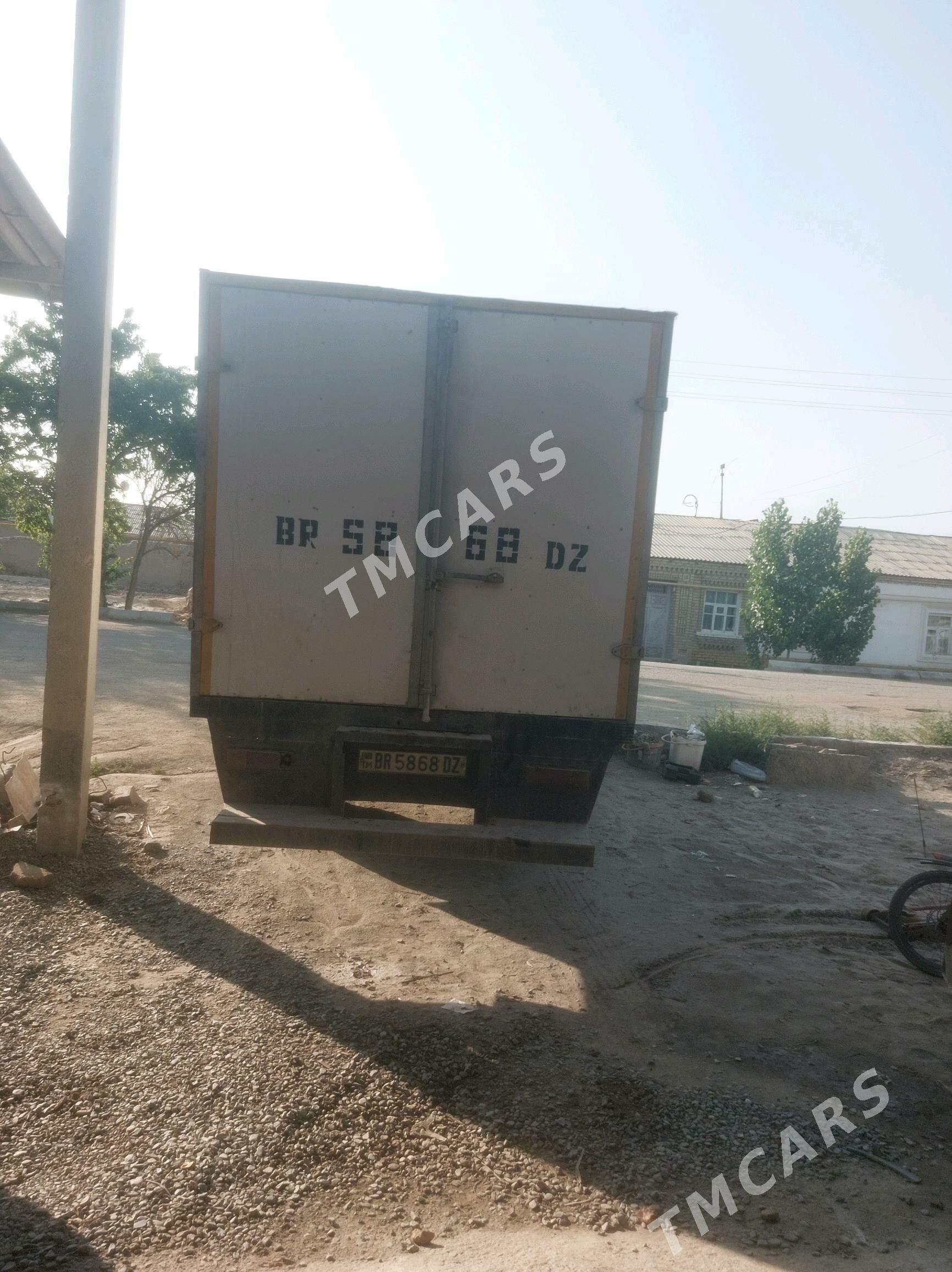 Mitsubishi Canter 1996 - 140 000 TMT - Болдумсаз - img 2