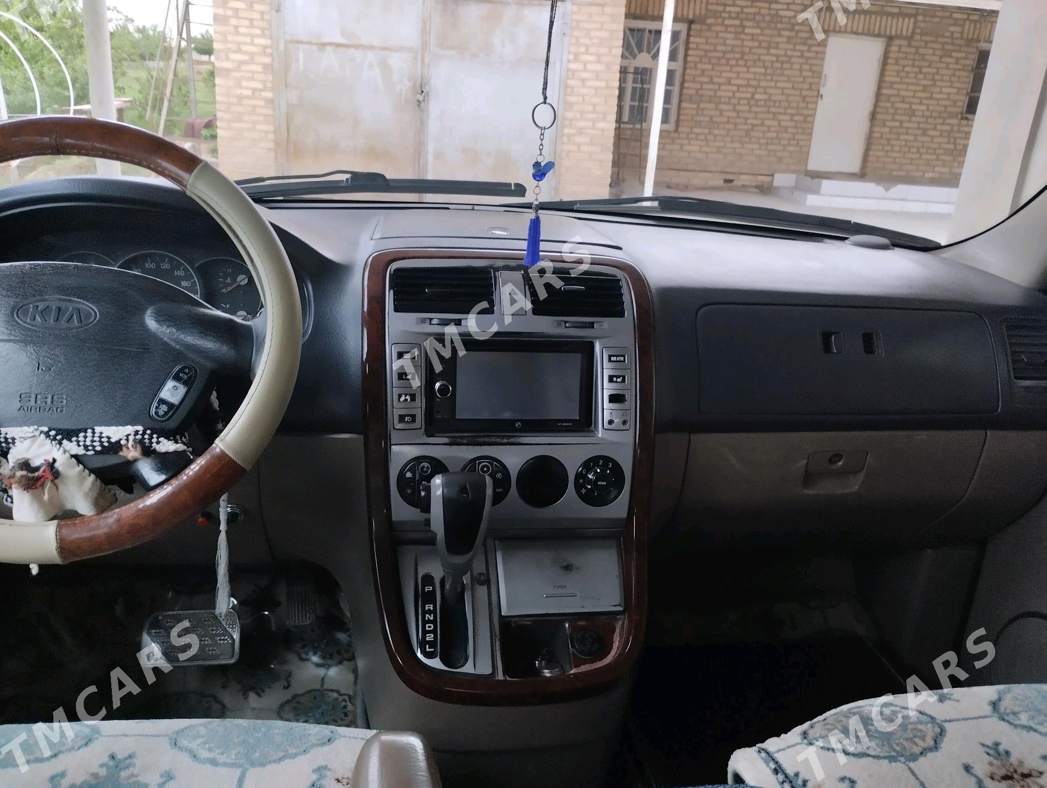 Kia Carnival 2002 - 100 000 TMT - Sakarçäge - img 3