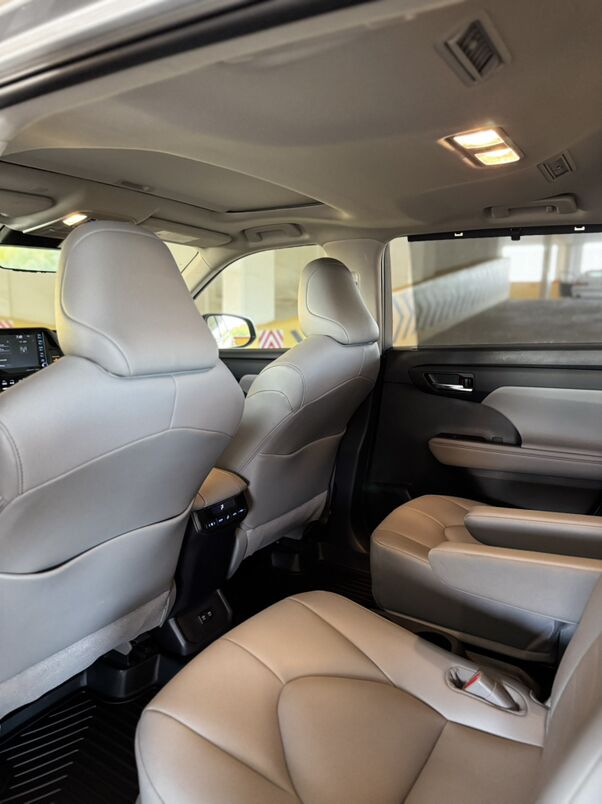 Toyota Highlander 2021 - 560 000 TMT - Aşgabat - img 7