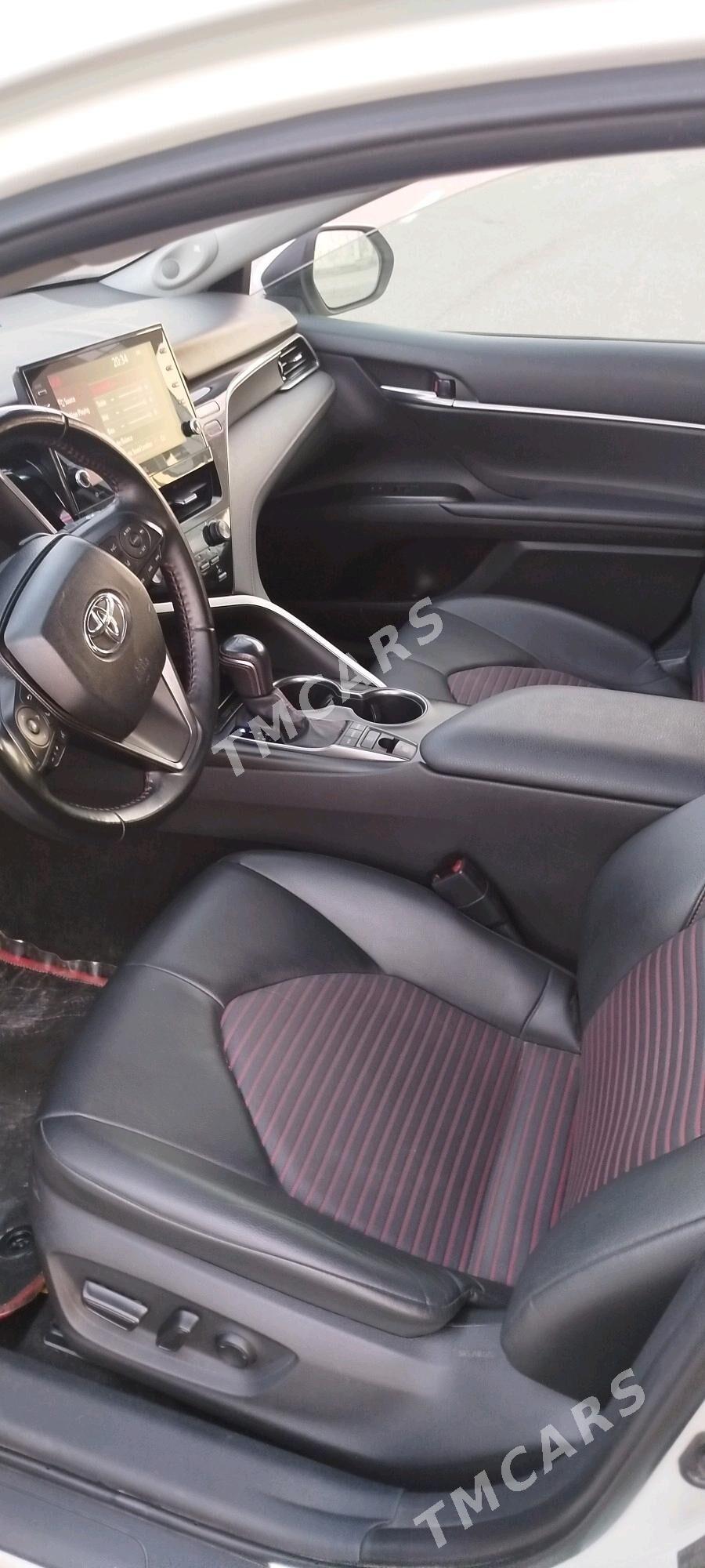 Toyota Camry 2021 - 390 000 TMT - Balkanabat - img 3