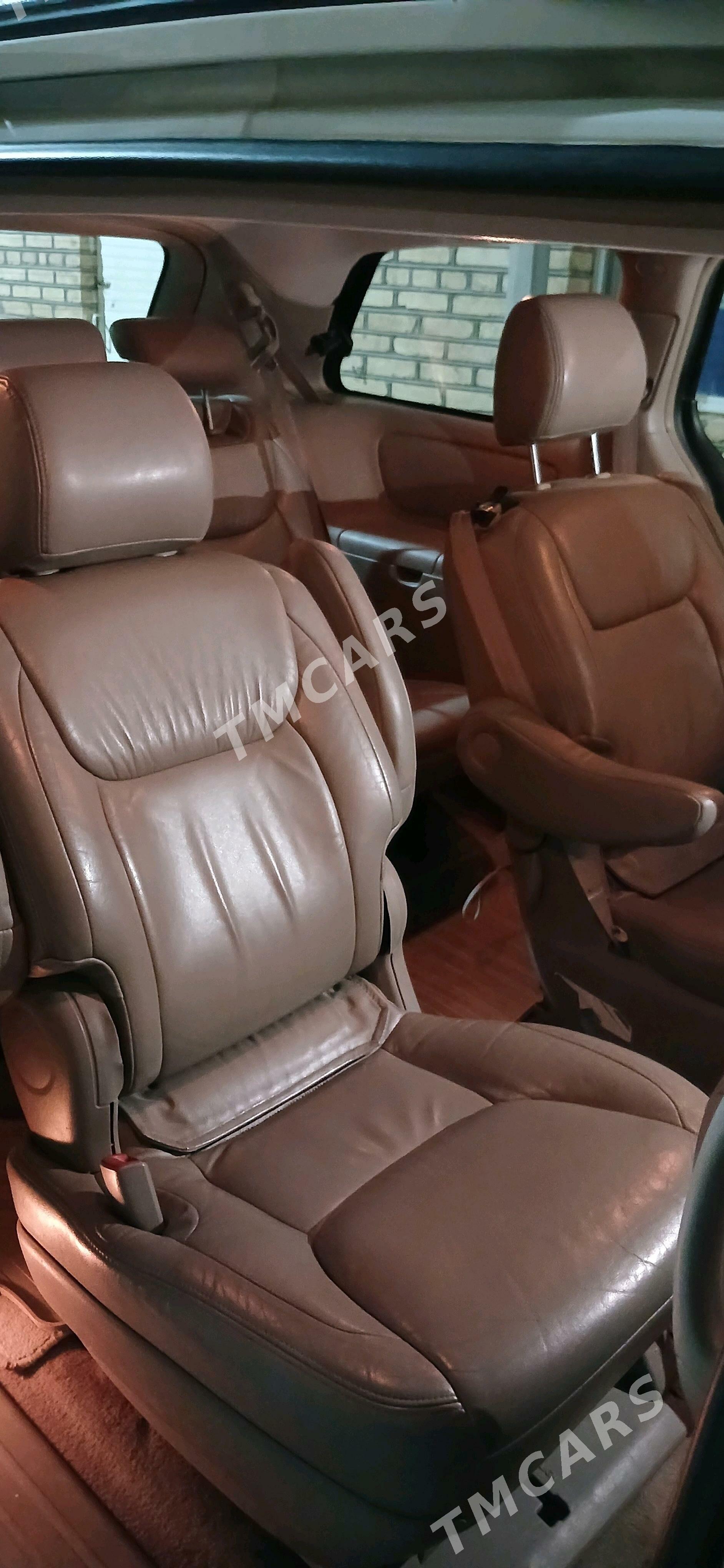 Toyota Sienna 2007 - 220 000 TMT - Мары - img 8