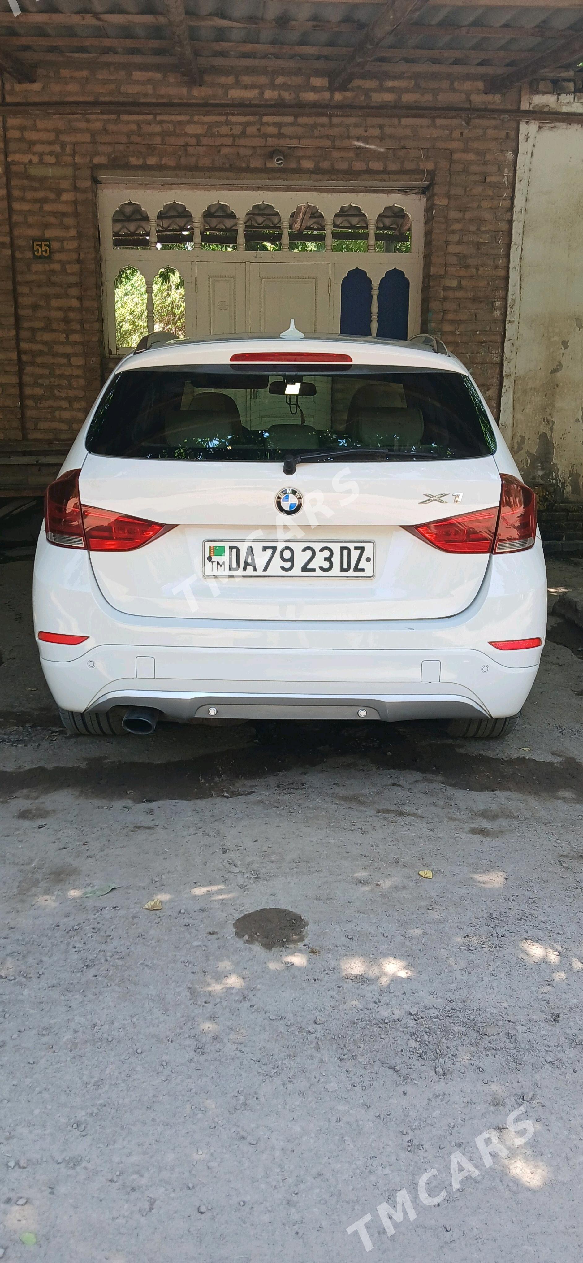 BMW X1 2012 - 250 000 TMT - Gubadag - img 2