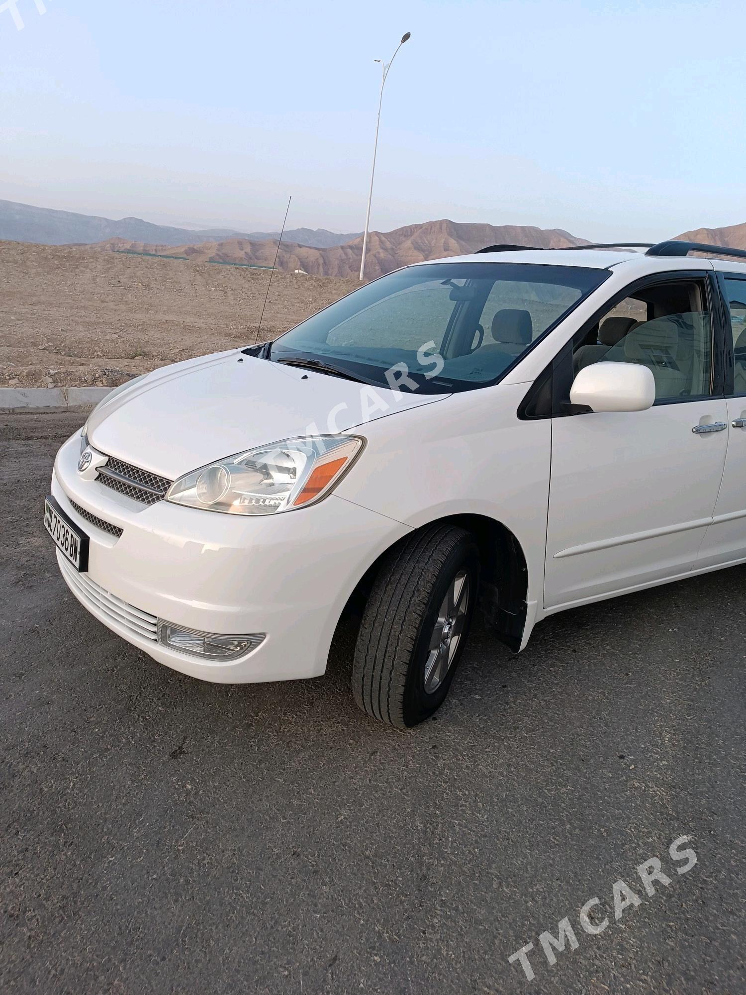 Toyota Sienna 2004 - 240 000 TMT - Balkanabat - img 3