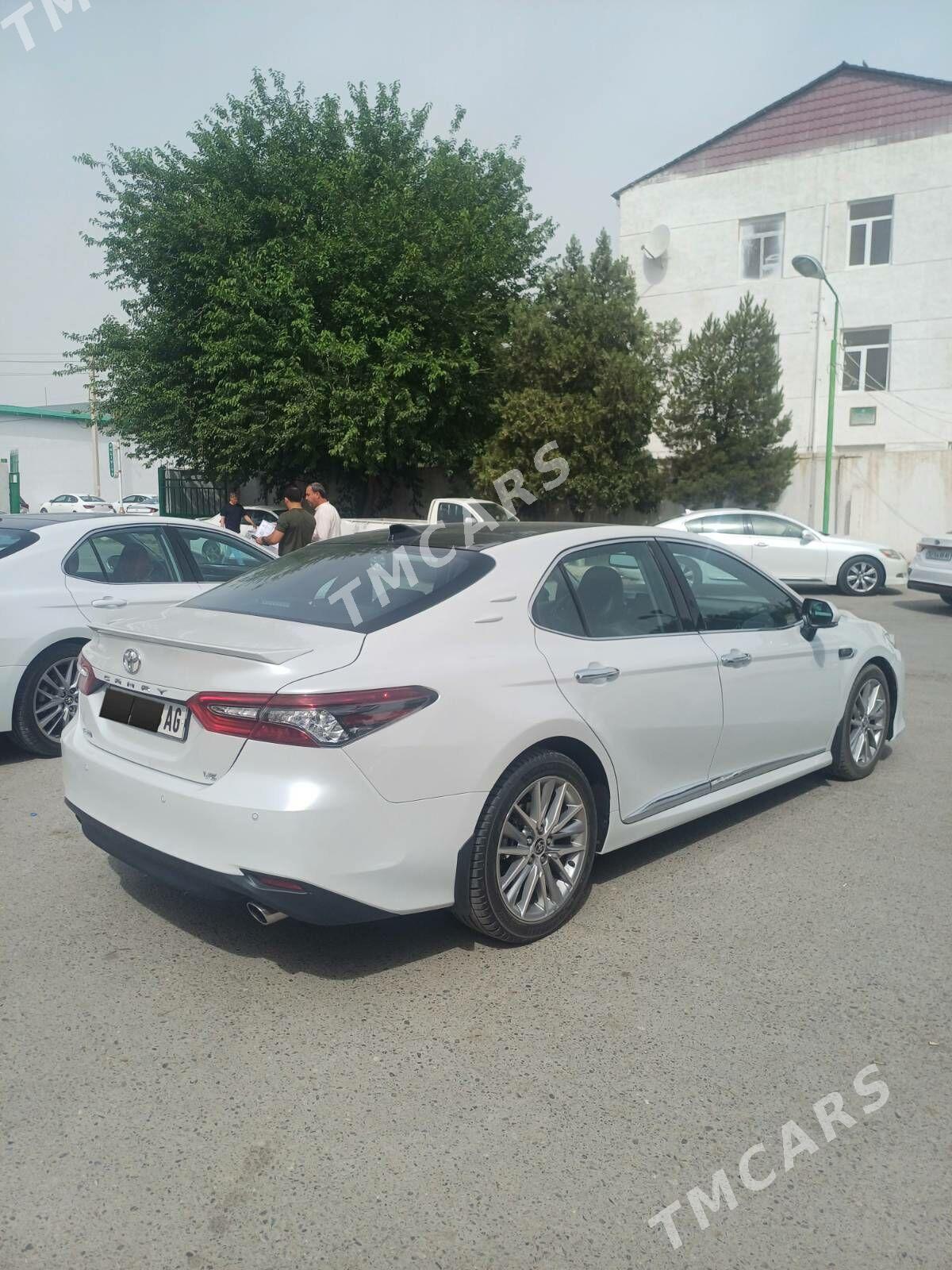 Toyota Camry 2022 - 423 000 TMT - Aşgabat - img 4