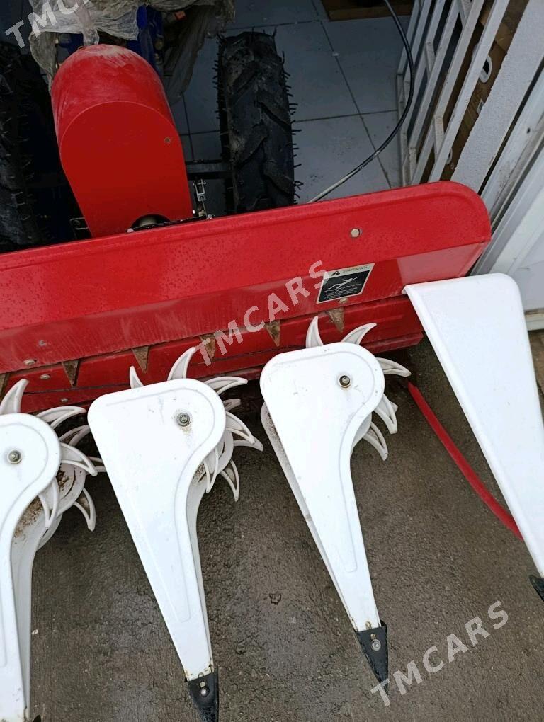 ot oryan mini traktor - Büzmeýin - img 2