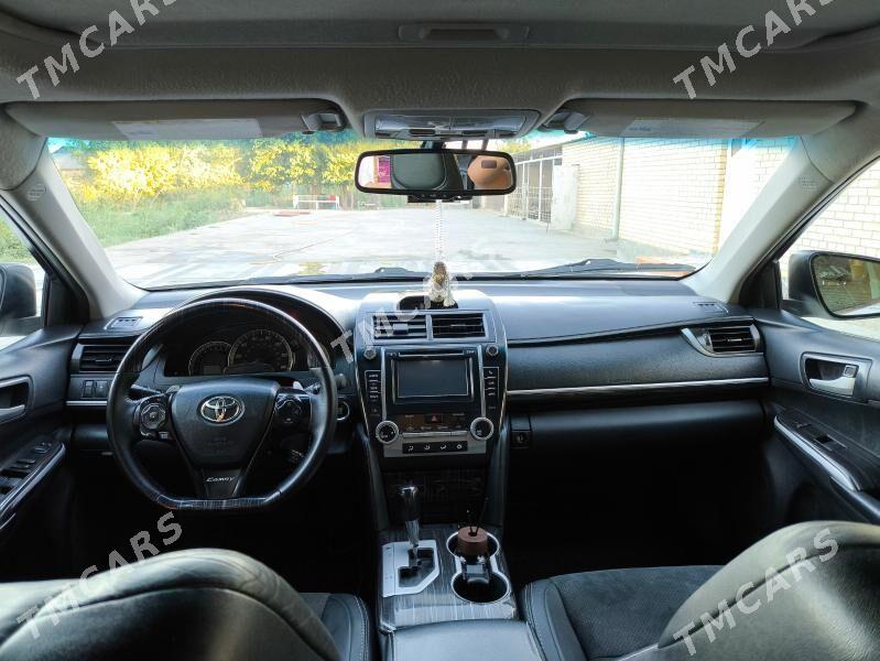 Toyota Camry 2013 - 290 000 TMT - Мары - img 3