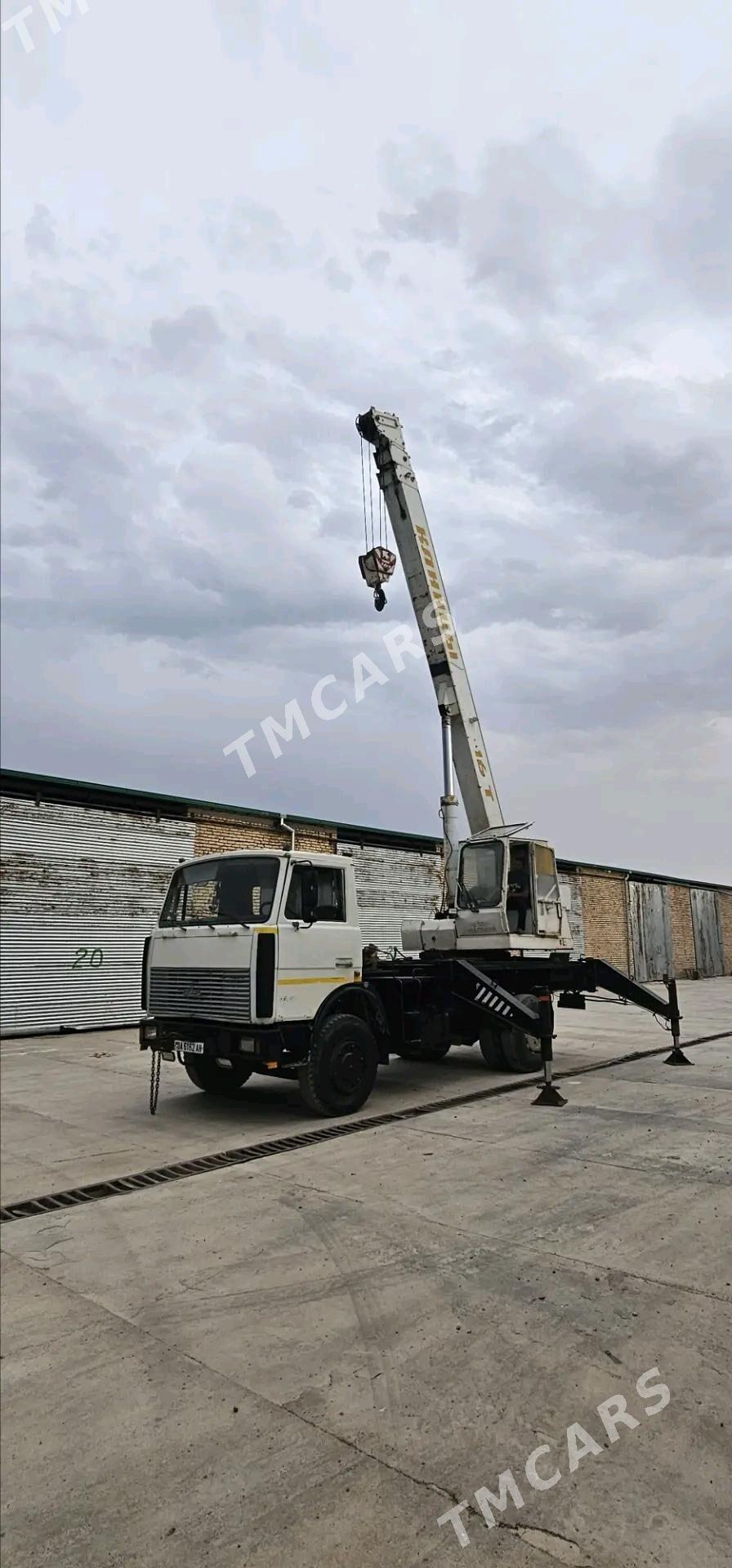 Maz Samosval 2002 - 299 000 TMT - Серахс - img 8