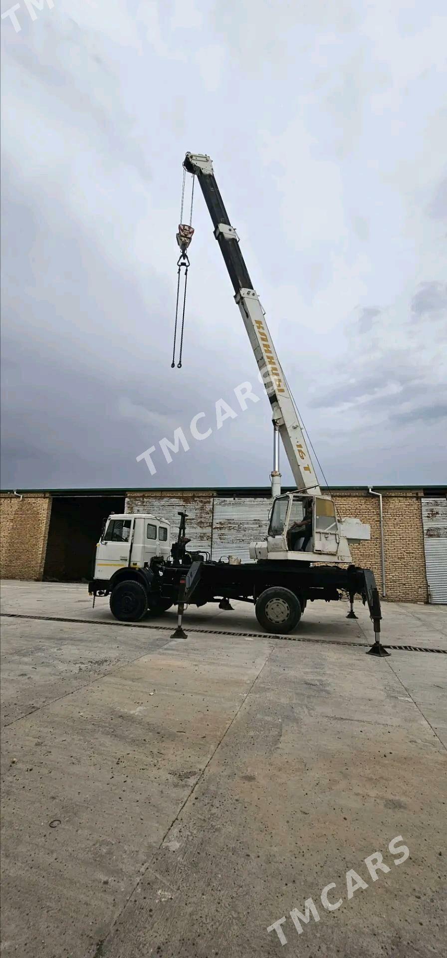 Maz Samosval 2002 - 299 000 TMT - Серахс - img 7