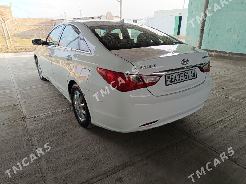 Hyundai Sonata 2010 - 130 000 TMT - Bäherden - img 2